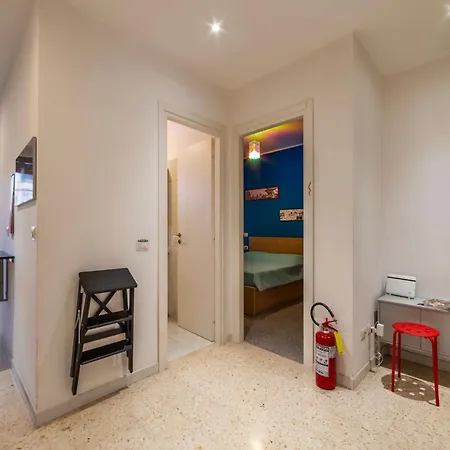 Guesthost - San Lorenzo Neighborhood Lovely Flat Roma