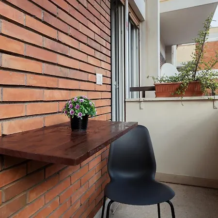 Guesthost - San Lorenzo Neighborhood Lovely Flat *